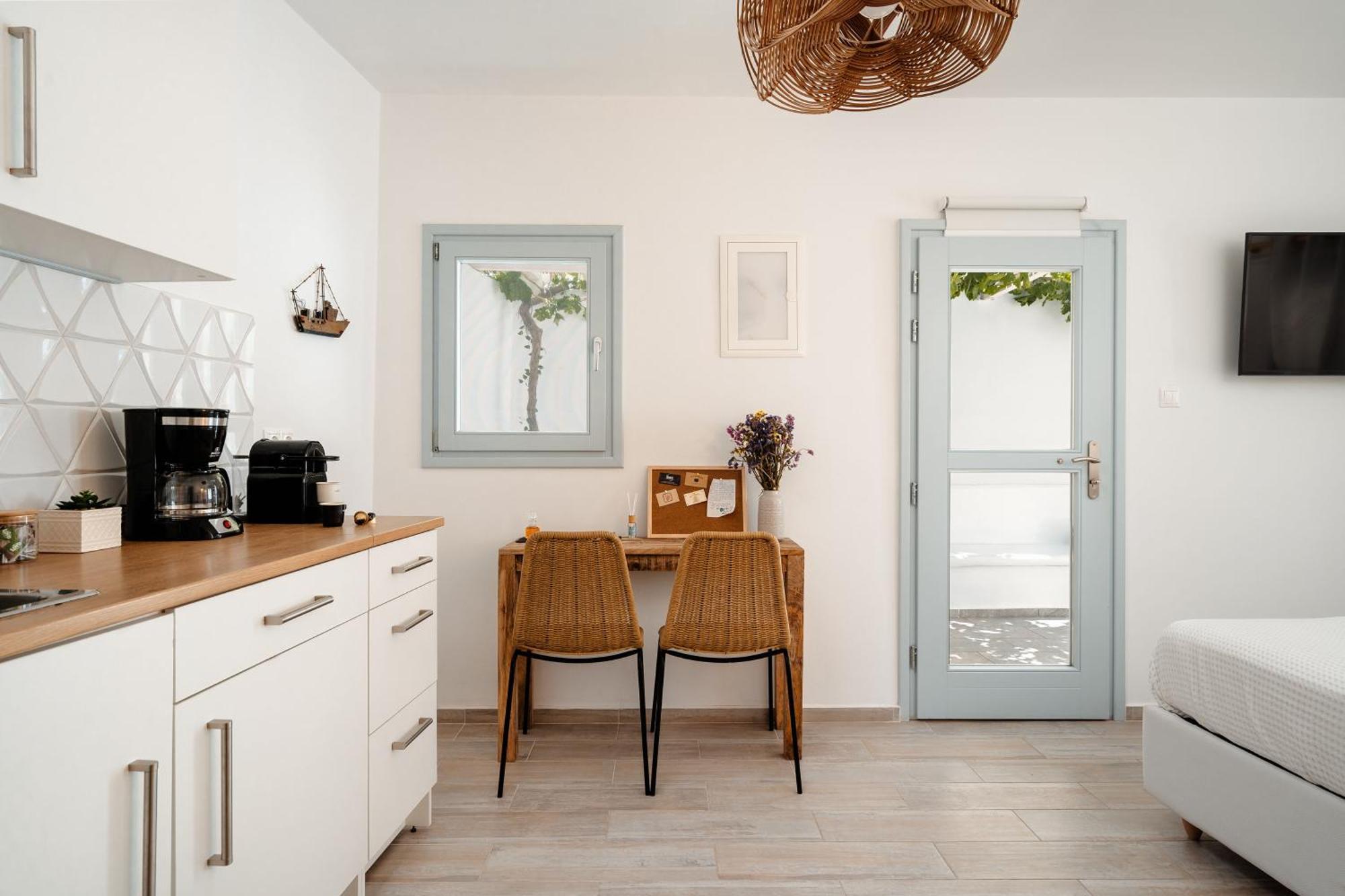 Naxos Joya Apartment Naxos City Экстерьер фото